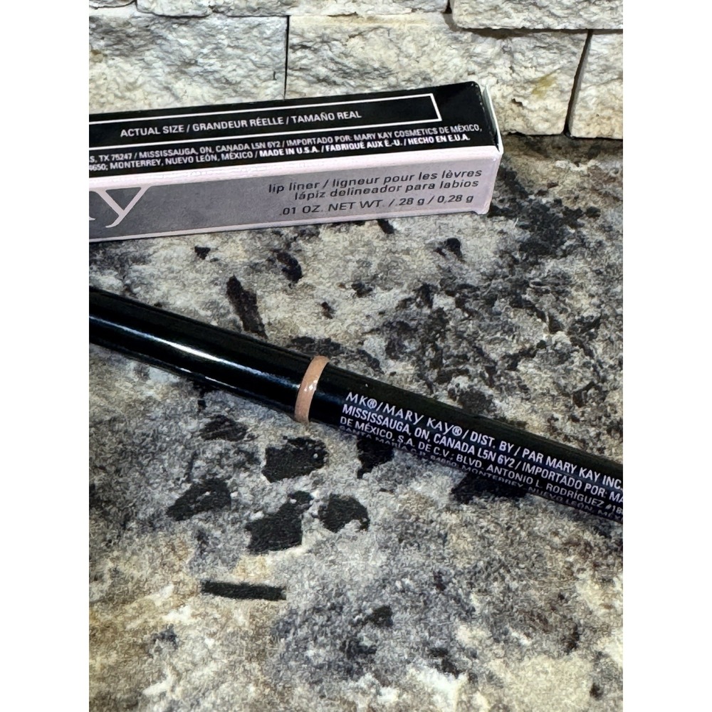 Mary Kay Lip Liner Caramel New in Box Discontinued Item 048451